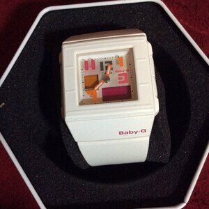 Vintage White Casio Baby-G BGA-200PD-7B Women's Watch (No Operating Manual) New